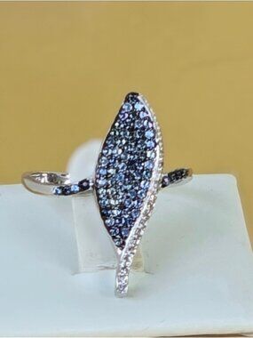 925 Sterling Silver Ring with Natural Blue Sapphire & Cz